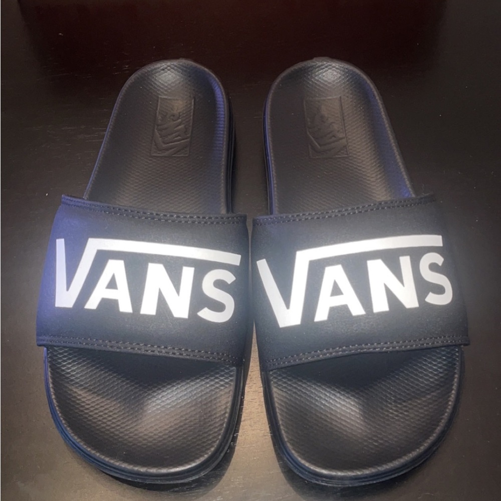 Vans slides